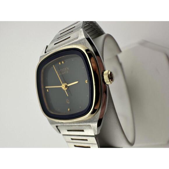 Vintage Citizen Quartz TV Style Women Watch Dark Grey Dial Japan
